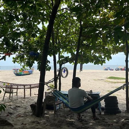 Beachcampers Only For Foreign Traveler'S Alappuzha Esterno foto