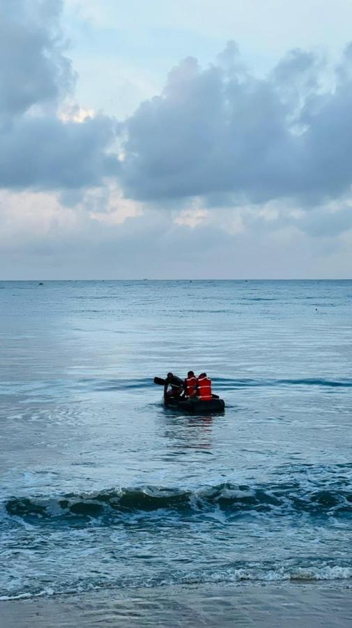 Beachcampers Only For Foreign Traveler'S Alappuzha Esterno foto